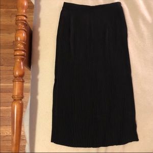 &Other Stories Black Pleated skirt 4